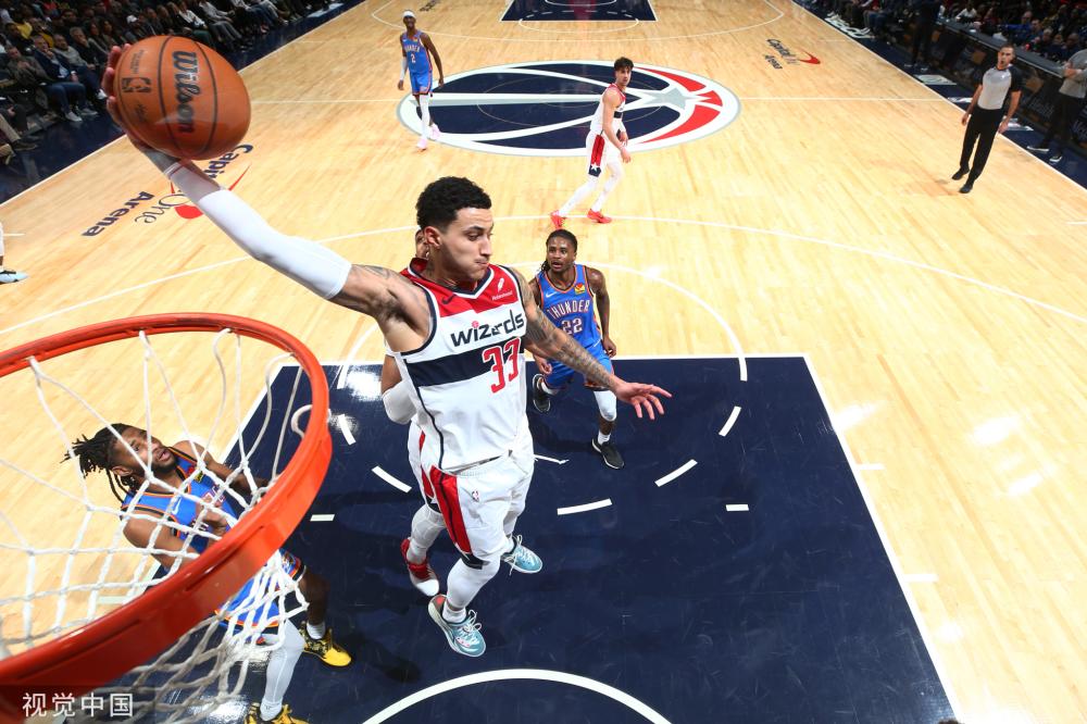 从一项主要 从一项主要