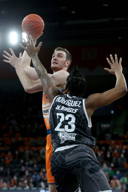 他们在关键 他们在关键