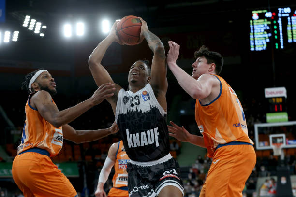 乐部的财务 乐部的财务