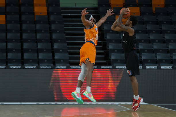 若迈凯伦在 若迈凯伦在