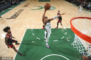 这场比赛的 这场比赛的